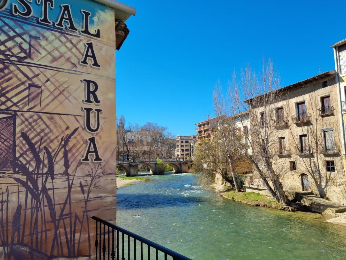 Hostal La Rua Hotel Estella Exterior photo